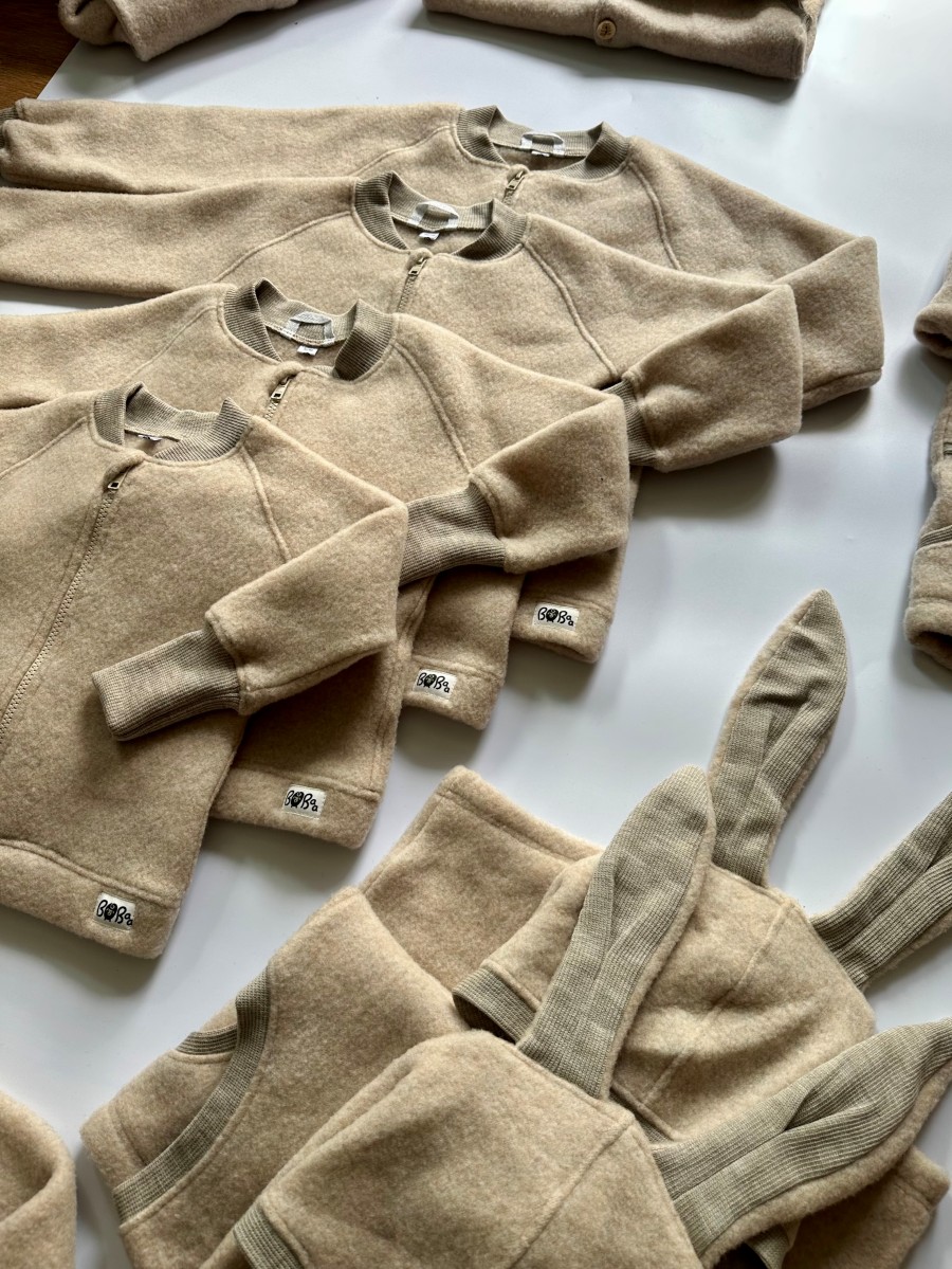 BEŻOWA KURTKA MERINO POLAROWA NA ZAMEK - obrazek 3